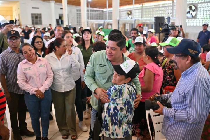 RICARDO GALLARDO RESPALDA PROPUESTA DE CONDONAR COBRO DE LUZ EN MUNICIPIOS AFECTADOS
