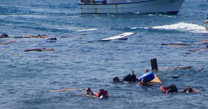 Naufragio en lago de Ghana deja 15 muertes de ellos 11 niños
