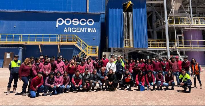 Estudiantes de la puna salteña visitaron el proyecto de litio Sal de Oro que opera Posco Argentina