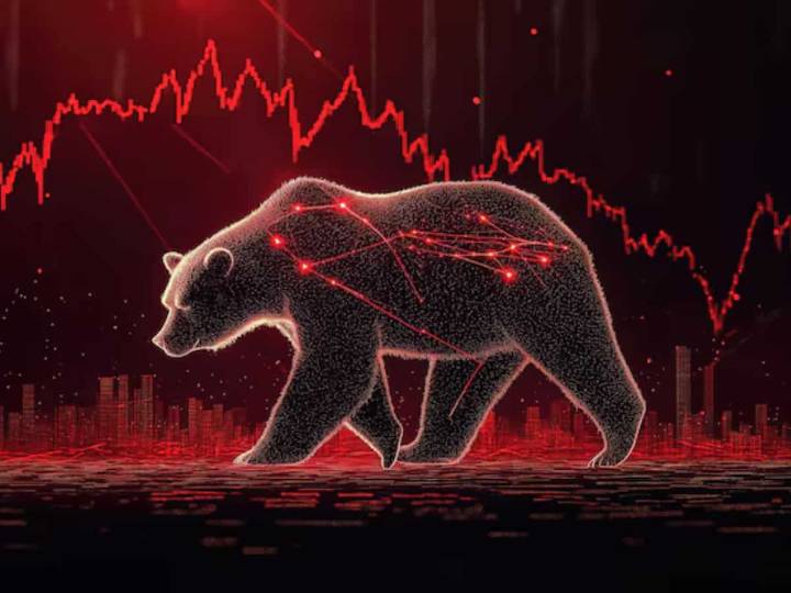 Closing Bell: Sensex falls 594 Points, Nifty slips below 25,900 as global cues weigh on stock markets