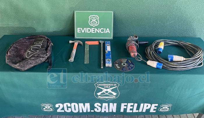 Carabineros detiene a dos delincuentes por delitos de robo