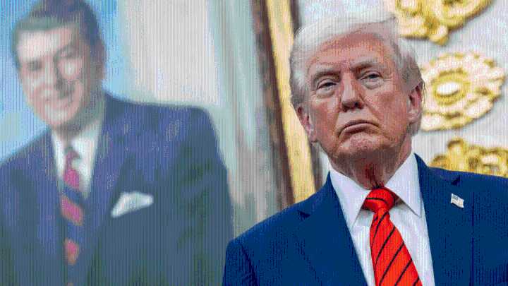 Trump se vacuna y su corazón es catorce años más joven que su cuerpo