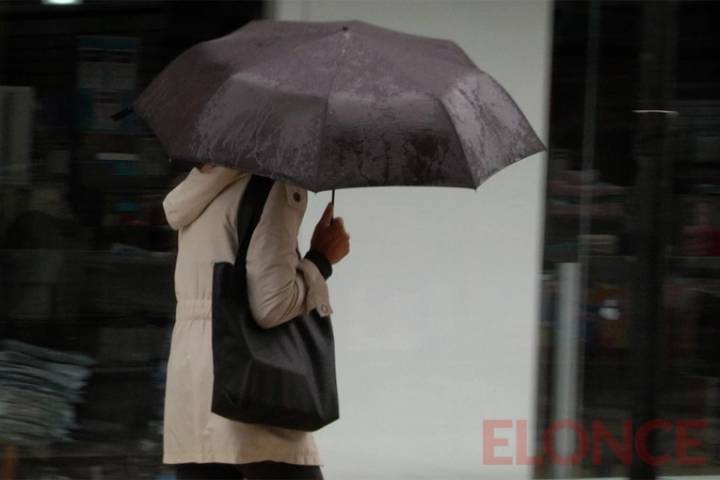 En qué provincias rigen hoy alertas por lluvias y fuertes vientos