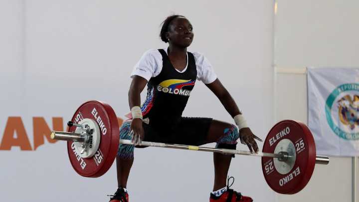 Colombia ganó sus primeras medallas en el Mundial de pesas: Yenni Sinisterra se subió al podio de los 63 kilogramos