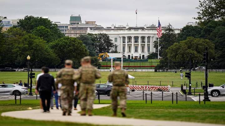 US judge halts Trump’s plan to send National Guard to Illinois, says move would ‘add fuel to the fire’
