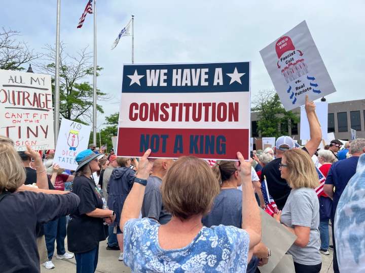 'No Kings' rally Saturday outside Naperville Municipal Center