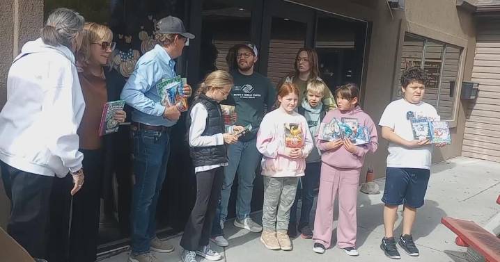 Rotary book donation