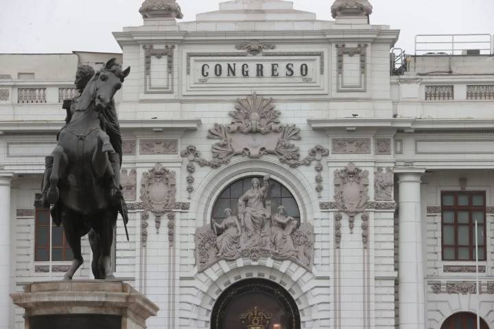 Congreso pide investigación rápida para esclarecer hechos ocurridos en marcha