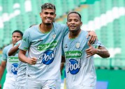 En el Jaraguay, Jaguares goleó 4×0 a Leones por la 14ª fecha del Torneo de Ascenso