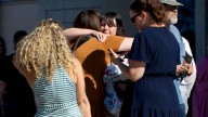 Los investigadores todavía buscan un motivo en el tiroteo en una iglesia de Michigan; esto es lo más reciente