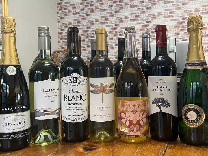 As a sommelier, there are 5 wines I always have on hand for guests