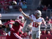 Sayin throws 4 TD passes as Ohio State throttles Wisconsin 34