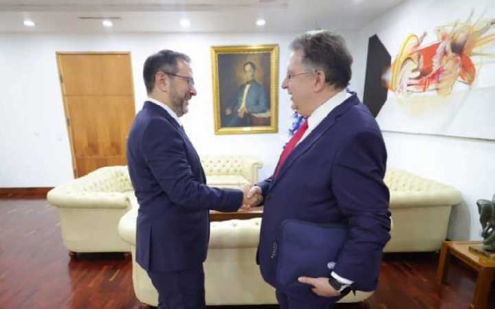 Venezuela y Rusia unen posturas ante militarización del Caribe