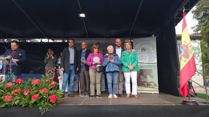 Récord de sabor y ventas en Piloña: el Festival de la Avellana supera los 3.500 kilos vendidos