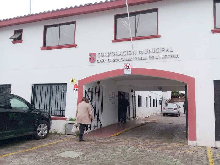 Municipio de La Serena solicita renuncia de secretario general de la Corporación Gabriel González Videla
