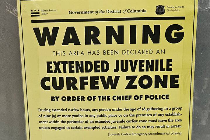 DC leaders consider reestablishing youth curfew zones permanently