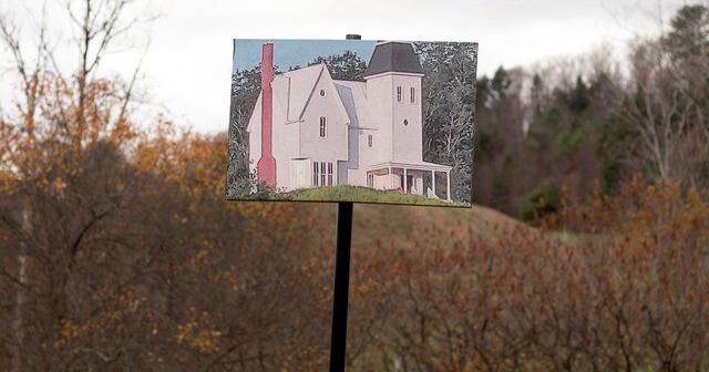 Vermont town draws 'Beetlejuice' fans to iconic horror movie site