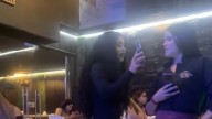 Mesera, agredida en pleno restaurante, rompió el silencio y destapó pruebas: “Pensaba que me iba a matar”