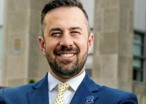 Deadline Detroit | Activist Pushes to Find Out if Pontiac Mayoral Candidate Involved in 2010 Election Fraud Case Is Eligible to Run