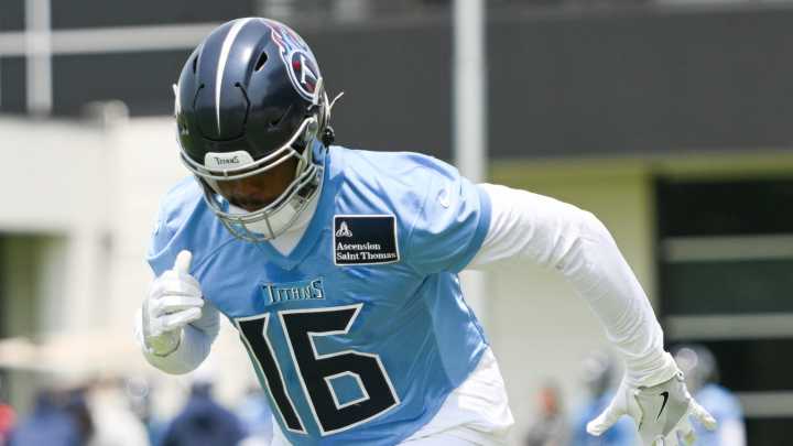 Desperate Commanders take chance on first-round bust Treylon Burks