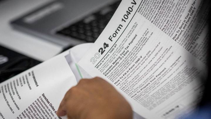 Do you need to pay your taxes during the government shutdown?
