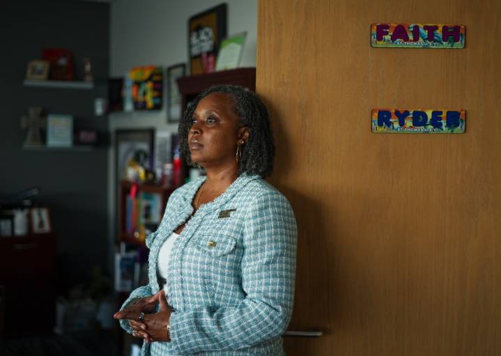 Refusing ‘position of fear,’ Broadview’s mayor deals with ICE and a national spotlight