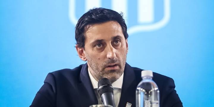 La sentida carta de Diego Milito tras la eliminación de Racing de la Copa Libertadores: “La ilusión era inmensa”