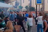 Vecinos de La Laguna increpan a Abascal al grito de “fuera fascista, no te queremos aquí”
