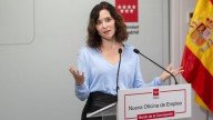 Ayuso cumplirá con la ley pero rechaza las lecciones de "machito" de Sánchez sobre el aborto