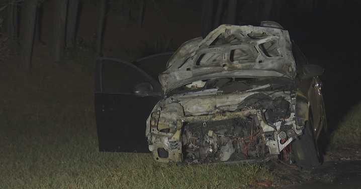 Raleigh police investigate after car caught on fire Saturday night :: WRAL.com