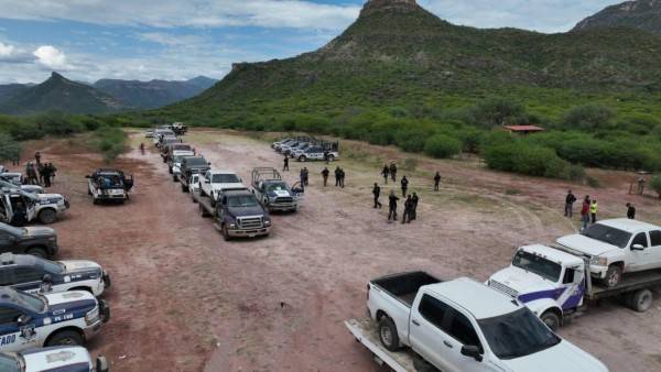 Trasladan 17 unidades aseguradas en Moris