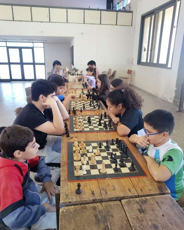 Más de 70 jugadores participaron en la 5ª jornada de la Interliga Chaqueña de Ajedrez en Sáenz Peña