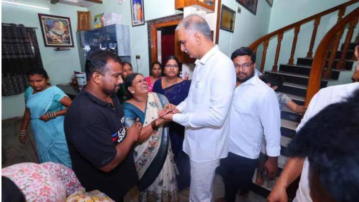 Telangana man shot dead in Dallas, BRS MLA Harish Rao visits family