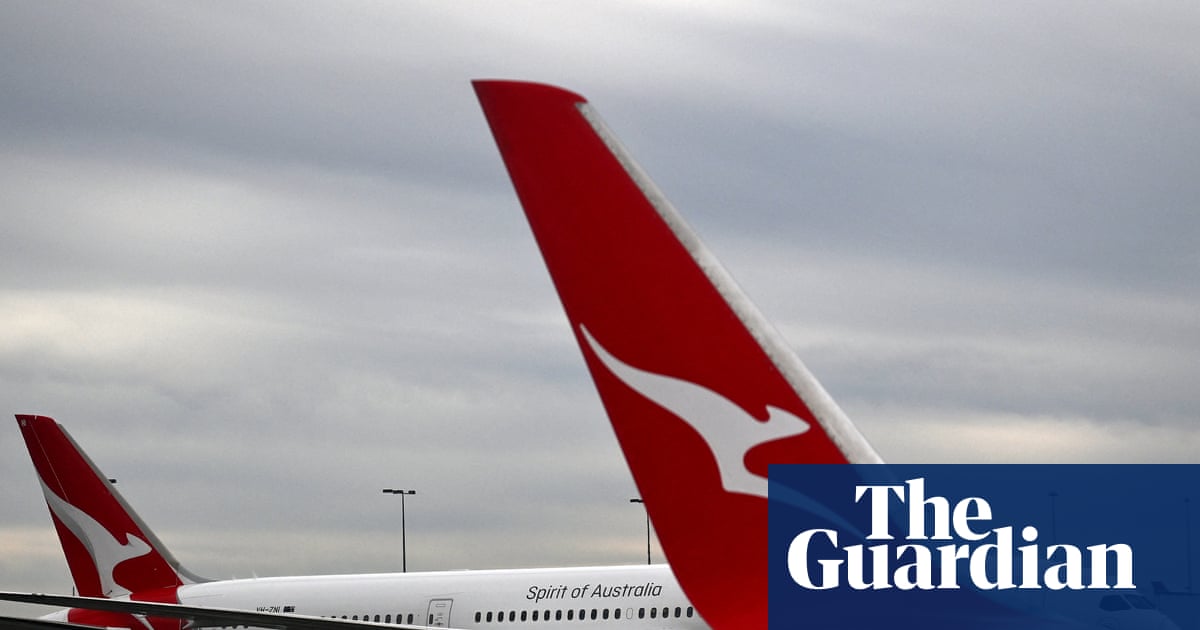 Qantas among nearly 40 companies facing ransom demand from hacker group