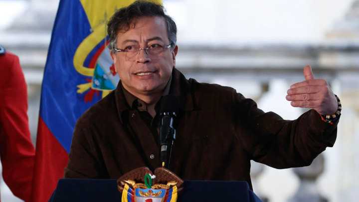 Corte ordena a Petro pedir perdón a periodistas por llamarlas ‘muñecas de la mafia’