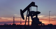 Oil Prices Ease as OPEC Output Plans Weigh Against US