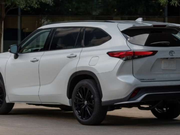 En Estados Unidos, cuál es el precio de la Toyota Highlander en septiembre 2025: costos y especificaciones