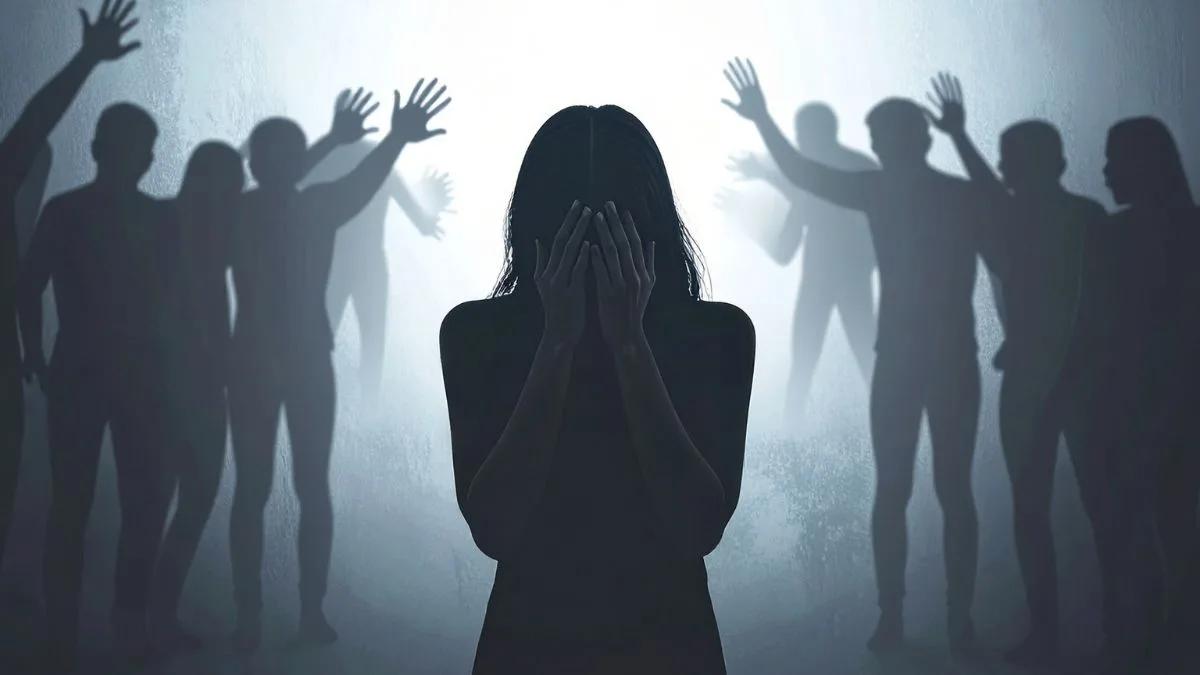 Bengal: NCW takes suo motu cognisance of Durgapur medical student rape case