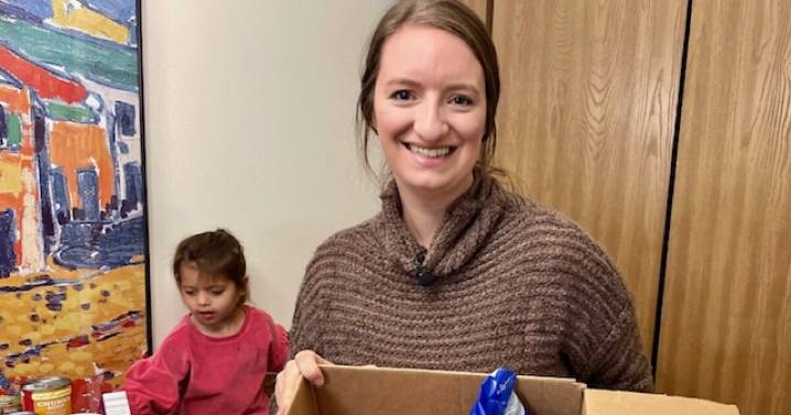 Mom's Facebook post sparks grassroots food assistance effort for SNAP families