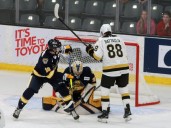 Supplier again an issue as Frontenacs wait on third jersey