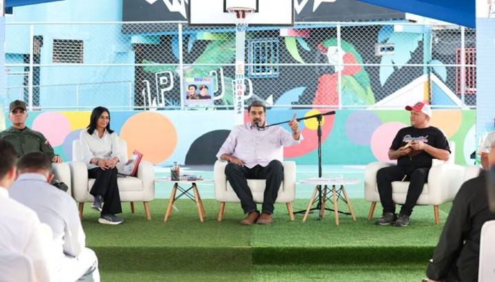 Maduro pide al TSJ revocar «la nacionalidad y toda la documentación» a quienes pidan una invasión en Venezuela (+ video)