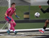 Soccer: Nate Dunaj helps Oak Forest shut down Reavis