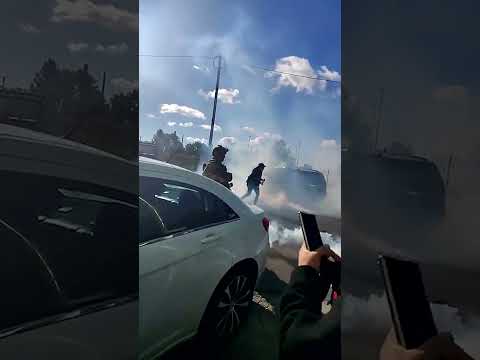 Chicago Protest Turns Chaotic as Federal Agents Gas Protesters #shorts