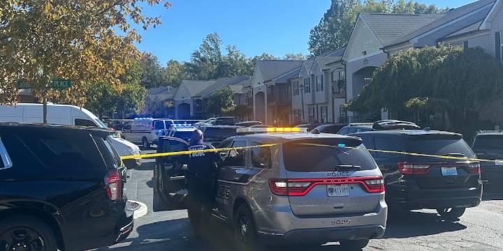 One person killed in Jeffersontown shooting, police confirm