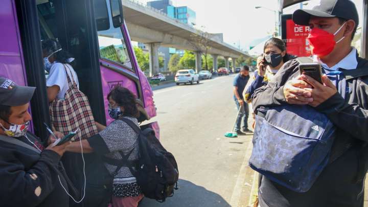 Transportistas de CDMX Amagan con Paro de Miles de Unidades, si no Se Incrementa la Tarifa
