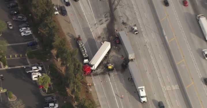 10 Freeway in Ontario reopens after multi-vehicle crash leaves 3 dead, 4 hospitalized