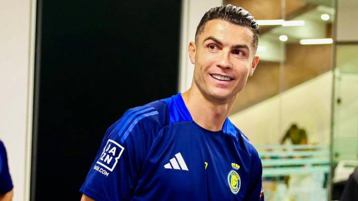 "Qué bien luce el comando": Cristiano Ronaldo causa furor con su nuevo corte de pelo
