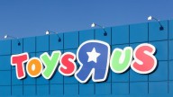 Toys ‘R’ Us to open 30 new stores ahead of the holidays