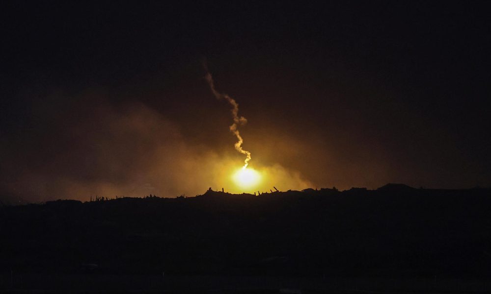 Sube a 100 la cifra de muertos en Gaza, entre ellos 35 niños