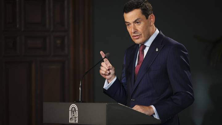 Juanma Moreno: «Hemos tenido que quitar dinero de otras consejerías»